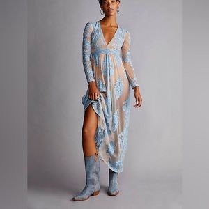 For Love & Lemons / Temecula maxi dress / light blue-nude/M